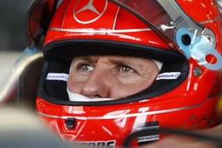 F1, Willi Weber: «Ai fan bisogna dire di più su Schumi»