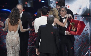 Sanremo, vincono gli Stadio. Juventus-Napoli abbassa lo share