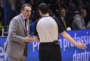 Basket Serie A, Venezia esonera Recalcati