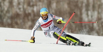 Sci, Neureuther si aggiudica lo slalom in Giappone