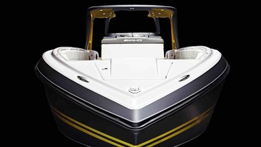 Mercedes-AMG GT3: “motoscafo” da 160 km/h e 1 milione di dollari