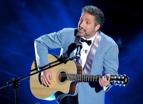 Beppe Fiorello porta Modugno a teatro