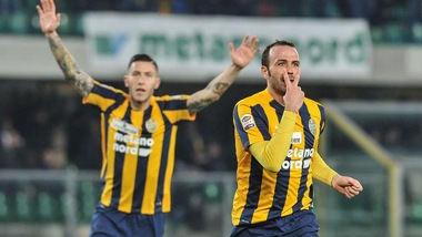 Serie A, Verona-Chievo 3-1: l'Hellas si prende il derby