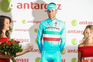 Ciclismo, primo trionfo 2016 di Nibali: vince Tour dell'Oman