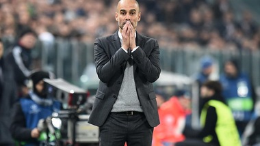 Champions League: Pep, vuoi anche i cartellini? Sì, ha arbitrato Guardiola