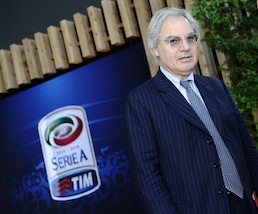 Serie A, diritti tv: raddoppiato paracadute per retrocesse a 60 milioni