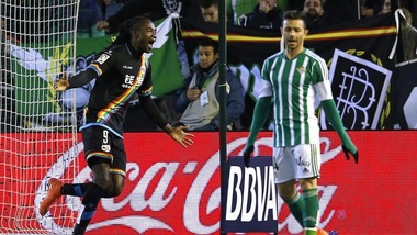 Liga: Betis Siviglia-Rayo Vallecano 2-2