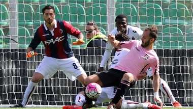 Serie A, Palermo-Bologna 0-0: un pari che non serve a nessuno