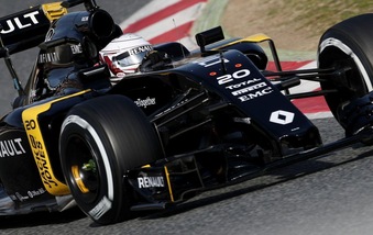 F1 Renault, Magnussen: «Felicità e adrenalina»