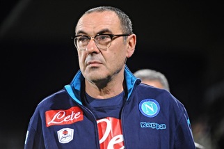 Napoli, Sarri: «Juventus? Impensabile reggere il loro ritmo»