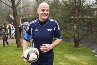 Fifa, Malagò: «Infantino, bella storia. Chapeau»
