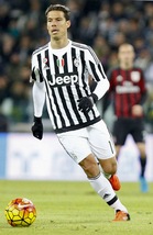Juventus, Hernanes: «Possiamo vincere il triplete»