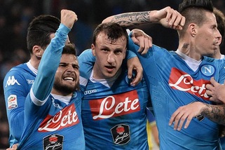 Serie A, Napoli-Chievo 3-1: gli azzurri tornano a vincere