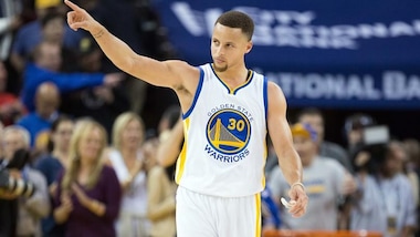 Curry doma Orlando, quanti record per Golden State