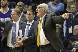 Basket NBA, stop Karl: visita per il cancro