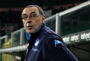 Napoli, Sarri: «Se la Juventus continua così non abbiamo possibilità»