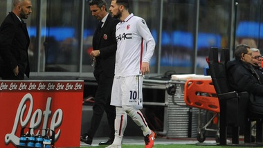 Serie A Bologna, Destro out un mese: frattura al piede