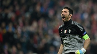 Champions League, Buffon a testa alta: «Orgoglioso di questa Juventus»