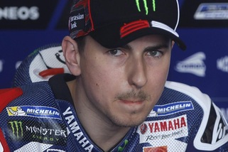 MotoGp Yamaha, Lorenzo: «Al lavoro sull'elettronica»
