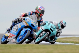 Moto3 Qatar, terze libere: Quartararo è il più veloce