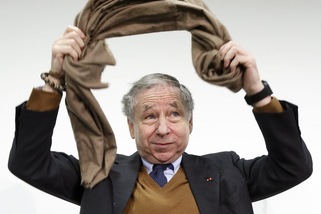 F1, Todt: «Schumacher sta lottando»