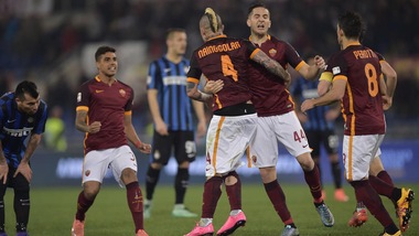 Serie A, 30ª giornata: Roma-Inter 1-1, Nainggolan risponde a Perisic