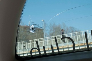 Torino-Juventus, sasso verso il pullman bianconero: fermati due tifosi