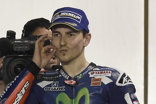 Lorenzo: bocca cucita perchè non vuole più Rossi in Yamaha