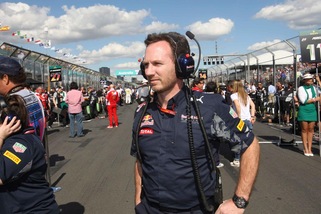 F1 Red Bull, Horner: «Siamo vicini alle Ferrari»