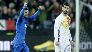 Bell'Italia. Grande Insigne, ma l'arbitro di Collina ha negato la vittoria a una squadra da applausi