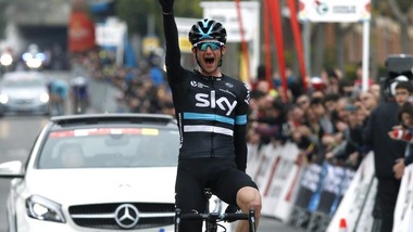 Ciclismo, Volta Catalunya: Poels vince la quinta tappa, Cataldo secondo