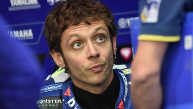 MotoGp, Valentino Rossi omaggia Johan Cruyff