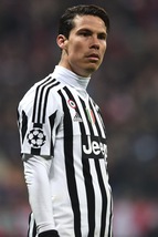 Juventus, Hernanes: «Lotta scudetto? Dipende tutto da noi, rimaniamo concentrati»