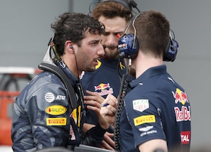 F1 Red Bull, Ricciardo: «La notturna in Barhain è eccitante»