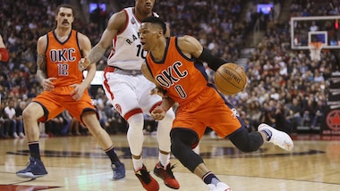 Westbrook stende Toronto, crollo Lakers con Utah