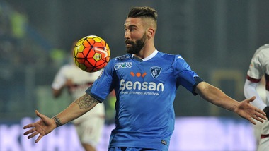 Calciomercato, Juve-Napoli non finisce mai. Che duello per Tonelli! Roma, caccia a Zielinski