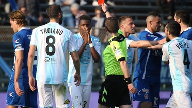 Serie B Entella, stangata Keita: tre turni per una testata