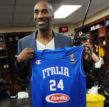 Bryant e la Maglia Azzurra: "Grazie Italia, sono con voi"
