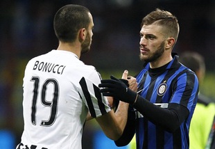 Inter, la parabola discendente di Santon: la Premier nel suo futuro