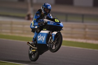 Moto3, vai Bulega: pole position a Jerez!