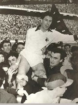 Milan e Berlusconi piangono Maldini: «Un pezzo della storia rossonera»