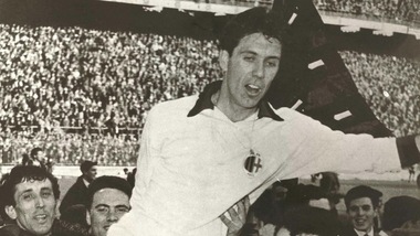 Milan e Berlusconi piangono Maldini: «Un pezzo della storia rossonera»