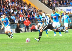 Pagelle Udinese-Napoli:Higuain gol ed espulsione. Widmer una furia
