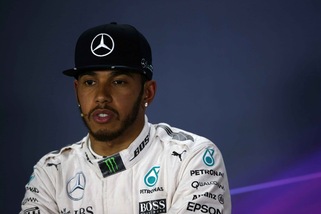 F1 Bahrain, Hamilton: «Potevo anche non finire la gara»
