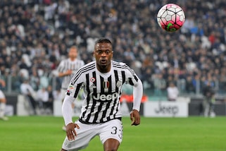 Calciomercato Juventus, anche Evra ci mette la firma