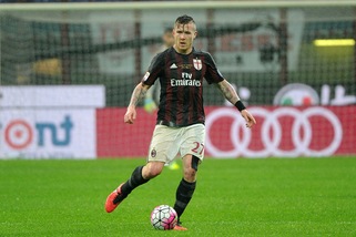 Serie A Milan, squadra in ritiro. Honda-Kucka lavoro a parte