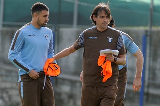 Lazio, Simone Inzaghi dirige il primo allenamento