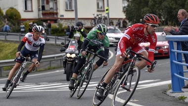 Ciclismo: incidente con un auto per Andrea Vendrame, ricoverato in ospedale