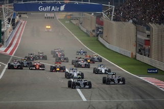 F1, Ecclestone vuole una gara il sabato