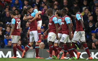 Premier League: West Ham-Arsenal 3-3, tripletta di Carroll